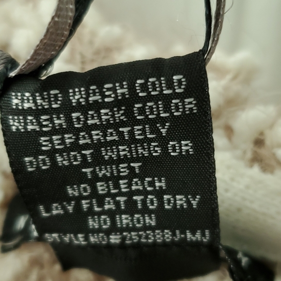 Cardigan sweater - Picture 5 of 7